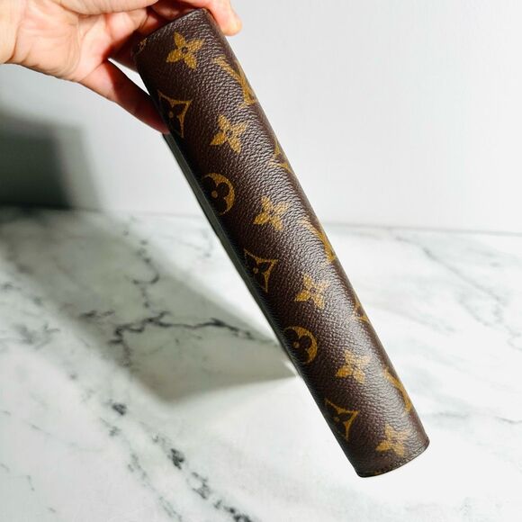 Louis Vuitton Agenda GM - Picture 2 of 13